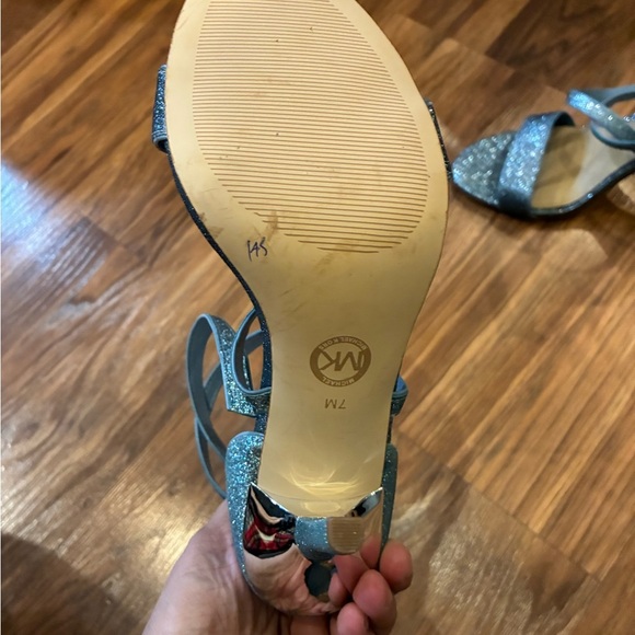 Michael Kors Astrid Stiletto Dress Heels -Sparkle Light Blue Size 7 no box - Picture 6 of 8